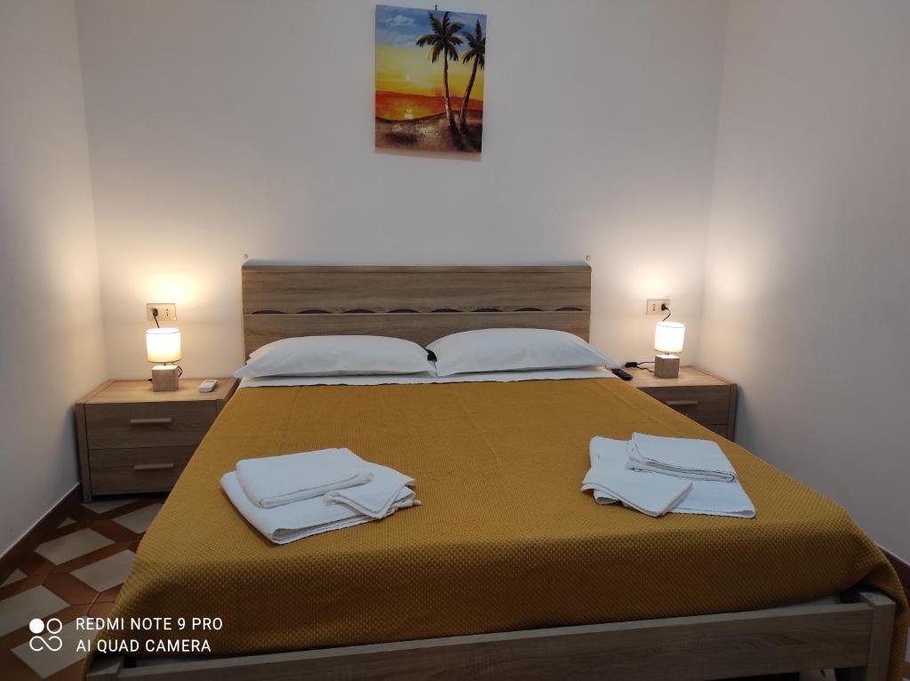 Avola Holidays room 6